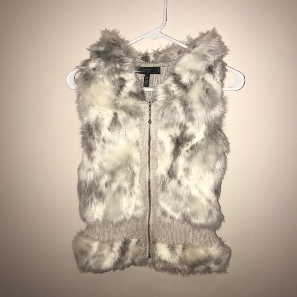 Beige/Gray faux fur Jessica Simpson vest size S